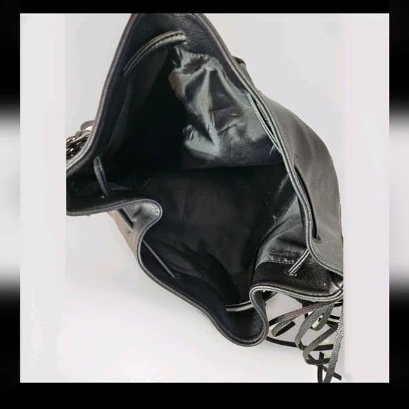 Victoria's Secret Fashion Backstage Black Faux Fur Fringe Backpack Bucket Bag - Picture 4 of 9